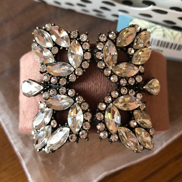 New Plunder Retired Marcetta Crystal Pendant Cuff - Picture 2 of 4